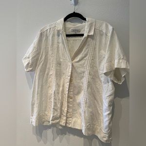 Free Assembly short sleeve pin tuck surf shirt. XXL. Bone color